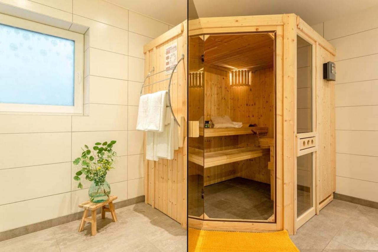 Spacious Home Sauna Hot Tub Pool Patio Bbq Hohenfels-Essingen Exterior foto